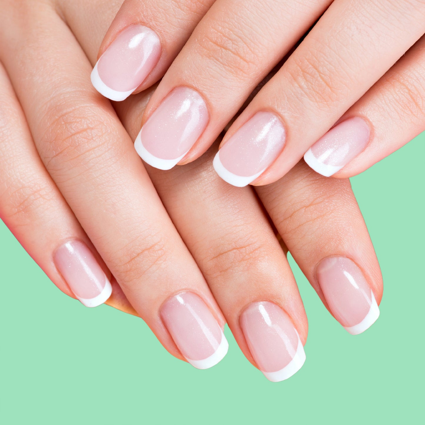 Hydrating nail and cuticle oil with green tea and nourishing peptides