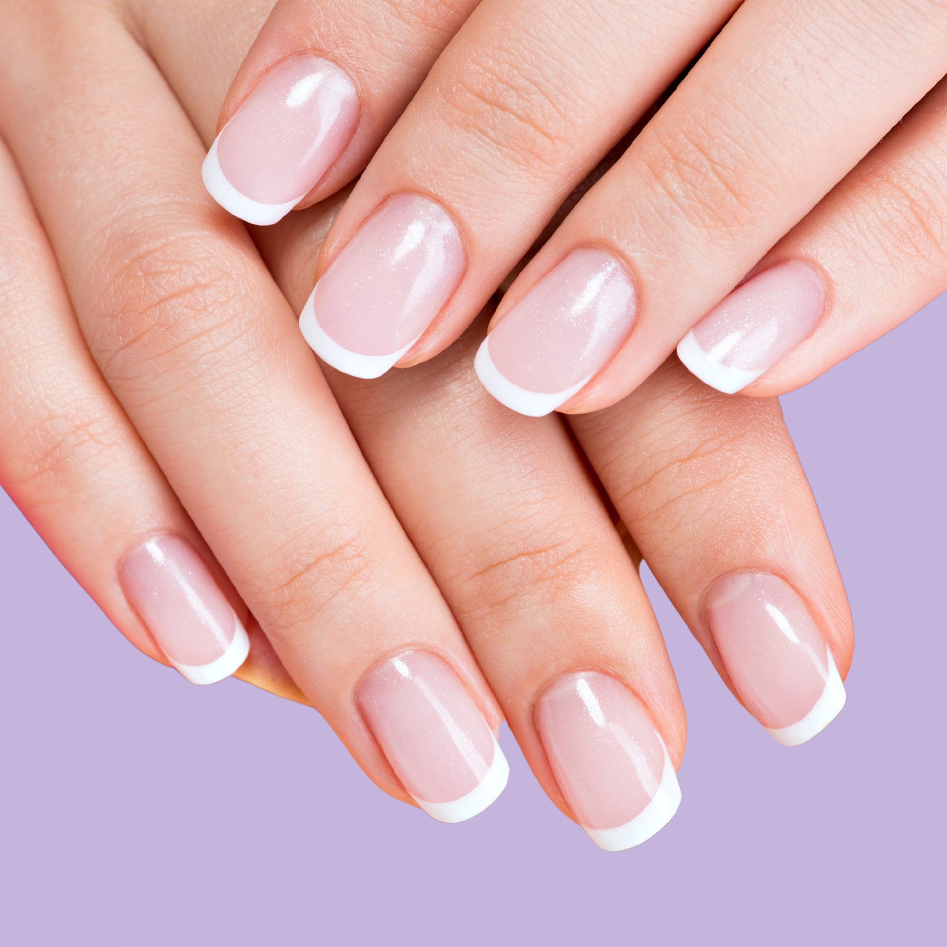Hydrating nail and cuticle oil with lavender and strengthening peptides