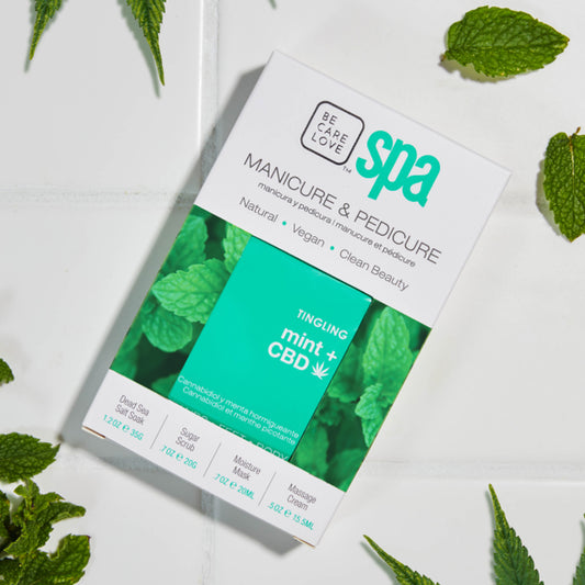 Mint-infused 4-step cooling manicure and pedicure set
