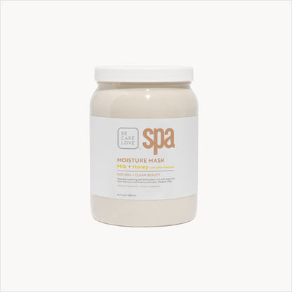 Moisturizing milk and honey clay mask with white chocolate